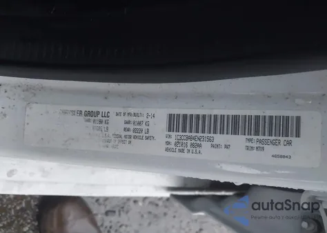 2014 Chrysler 200 Lx z USA, uszkodzony, nr VIN 1C3CCBAB4EN231563